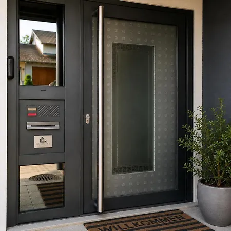 Business Bei Villingen-schwenningen アパート *